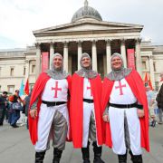 Hostina ku dňu svätého Juraja na Trafalgar Square