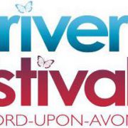 Festival na rieke v meste Stratford-upon-Avon