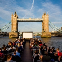 Lodné kino v Londýne