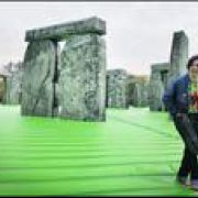 Nafukovací Stonehenge v londýnskych parkoch