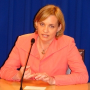 Lucia  Estokova