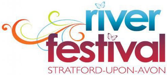 festival-na-rieke-v-meste-stratford-upon-avon-3.jpg